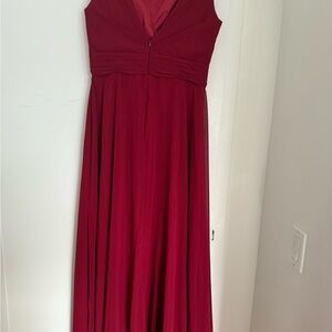 Chic Burgundy Maxi Dress